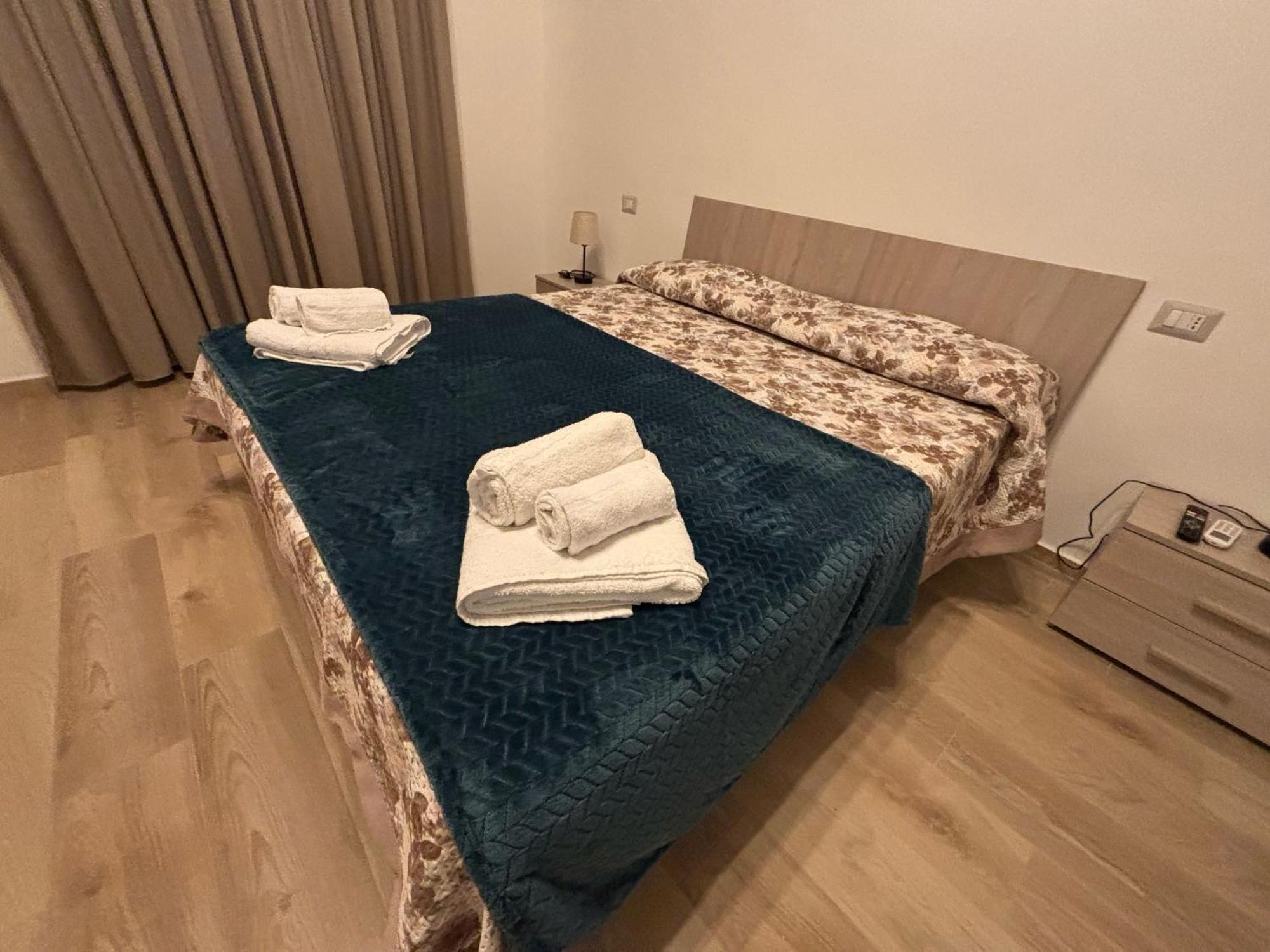 קוסנזה Cg Home City Centre מראה חיצוני תמונה